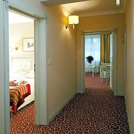 فندق Royal Baltic 4* Luxury Boutique أوستكا