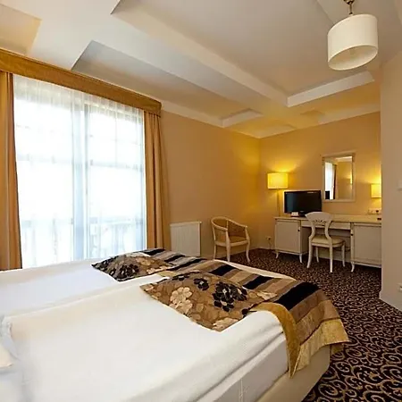 فندق Royal Baltic 4* Luxury Boutique 4*