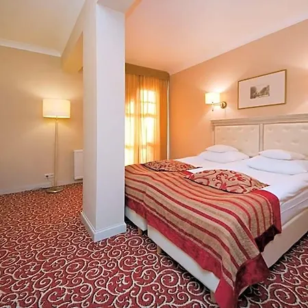 فندق Royal Baltic 4* Luxury Boutique 4*